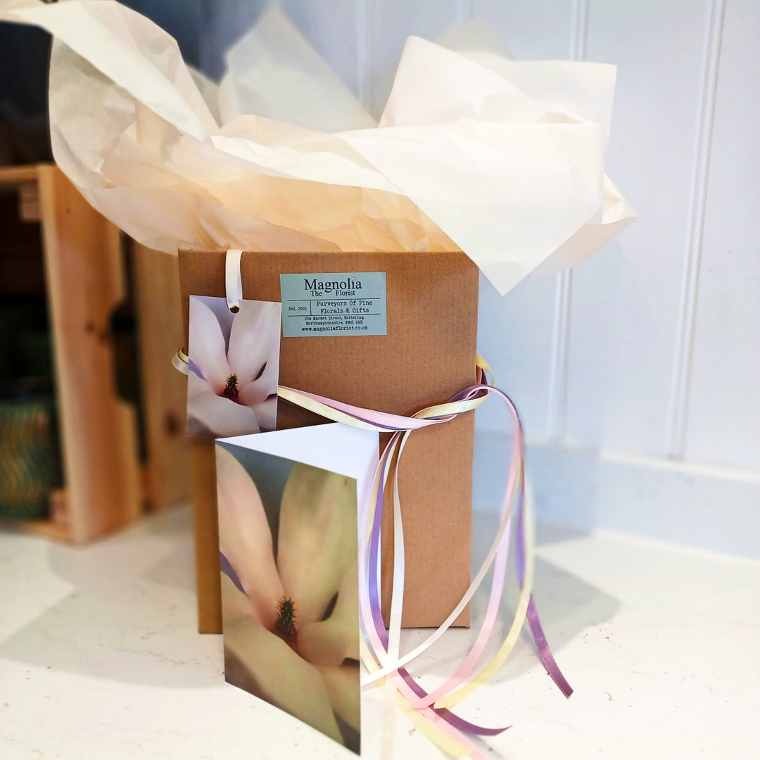 Presentation Box [Add On] - Magnolia the Florist Your flower bouquet will be placed in a water bubble and then into one of our presentation boxes, with tissue paper and colour-matching satin ribbon to finish. Please note this is an add-on item only, and not available for individual purchase.  1